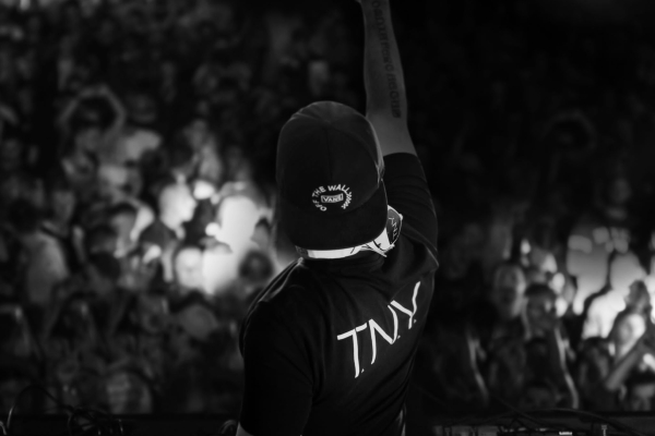 T.N.Y, il noto DJ/Producer pubblica la sua nuova Trilogia e si prepara al tour 